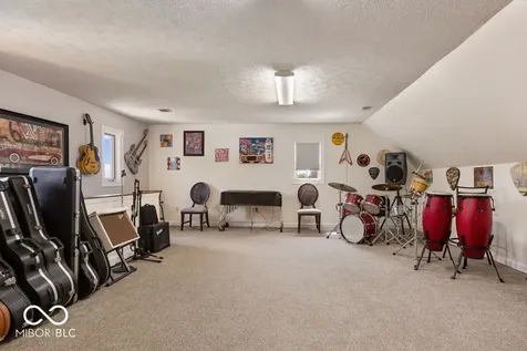 3877 Meadowbrook Drive Seymour IN 47274