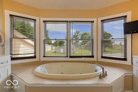 3877 Meadowbrook Drive Seymour IN 47274