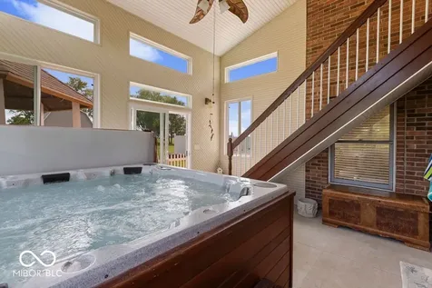 3877 Meadowbrook Drive Seymour IN 47274