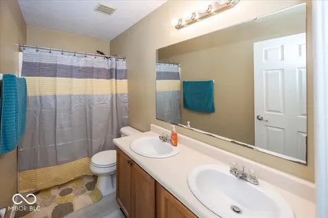 2842 Addison Meadows Lane Indianapolis IN 46203