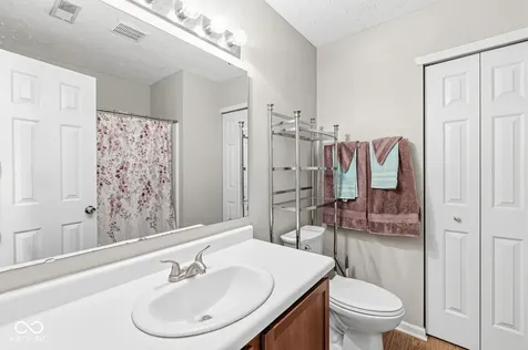 2459 Foxtail Drive Plainfield IN 46168