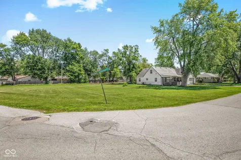 4023 Englewood Drive Indianapolis IN 46226