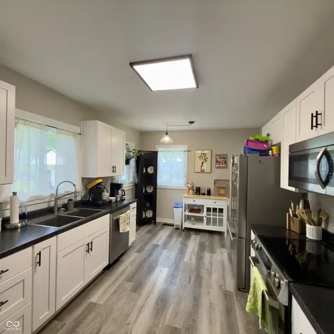 4350 Kingsley Drive Indianapolis IN 46205