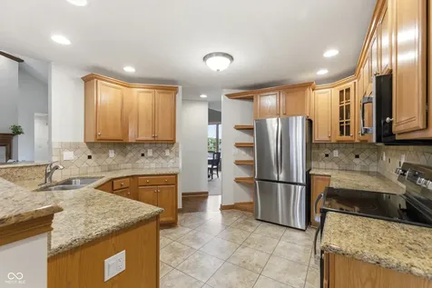 2937 Abbotsbury Court Greenwood IN 46143