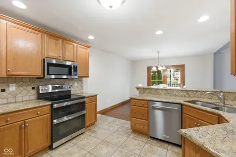 2937 Abbotsbury Court Greenwood IN 46143