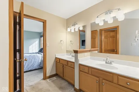 2937 Abbotsbury Court Greenwood IN 46143