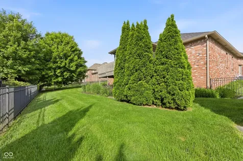 2937 Abbotsbury Court Greenwood IN 46143