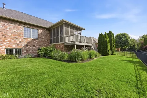 2937 Abbotsbury Court Greenwood IN 46143