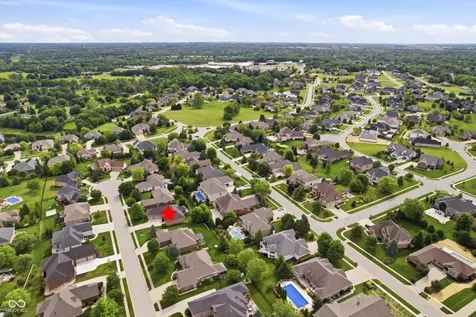 2937 Abbotsbury Court Greenwood IN 46143
