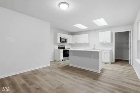 7512 Redcliff Road Indianapolis IN 46256