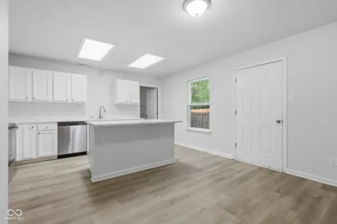 7512 Redcliff Road Indianapolis IN 46256