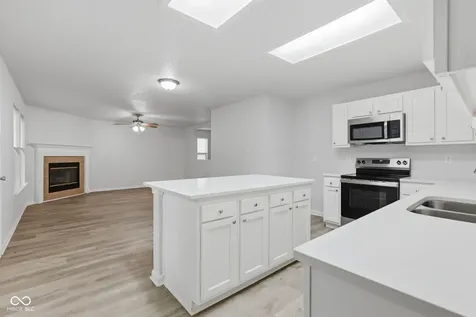 7512 Redcliff Road Indianapolis IN 46256