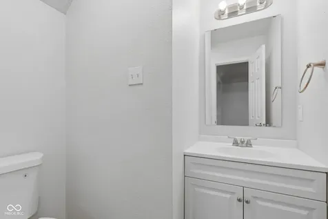 7512 Redcliff Road Indianapolis IN 46256
