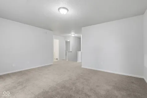 7512 Redcliff Road Indianapolis IN 46256
