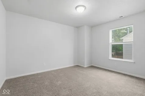 7512 Redcliff Road Indianapolis IN 46256