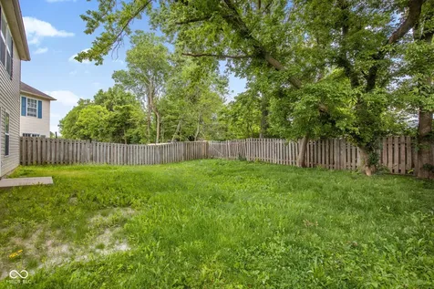 7512 Redcliff Road Indianapolis IN 46256