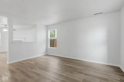 7512 Redcliff Road Indianapolis IN 46256