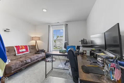 4218 Ashworth Lane Columbus IN 47201