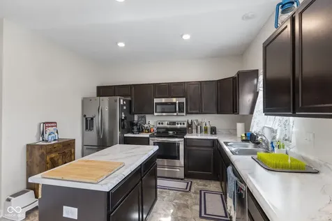 4218 Ashworth Lane Columbus IN 47201
