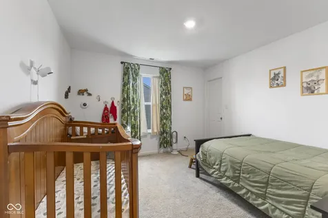 4218 Ashworth Lane Columbus IN 47201