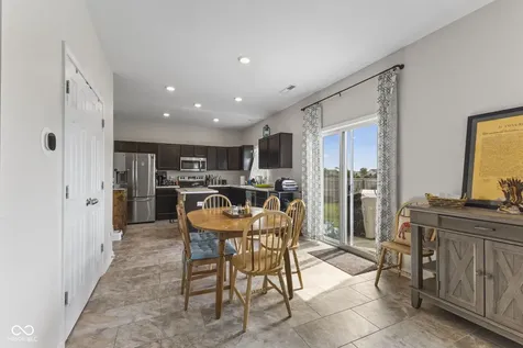 4218 Ashworth Lane Columbus IN 47201