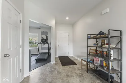 4218 Ashworth Lane Columbus IN 47201