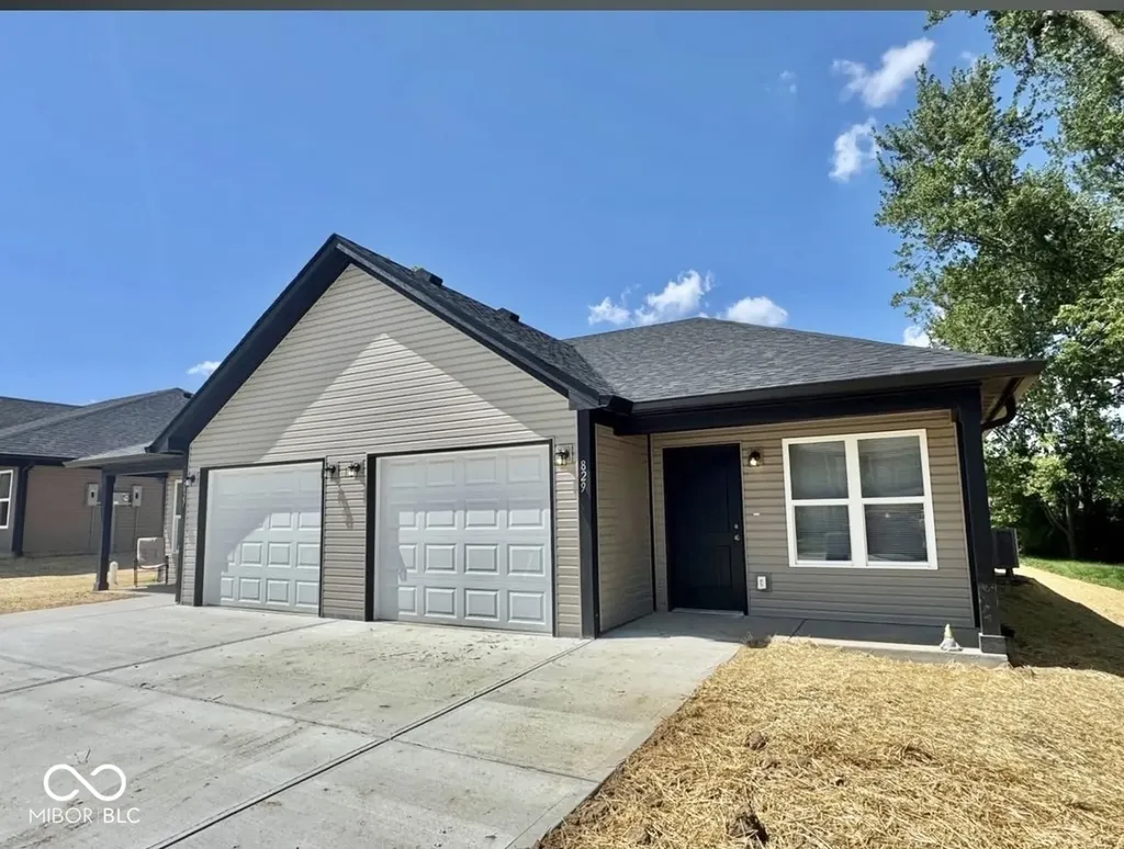 1054 Avenue E Street Greencastle IN 46135