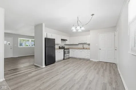 8144 Penway Street Indianapolis IN 46226
