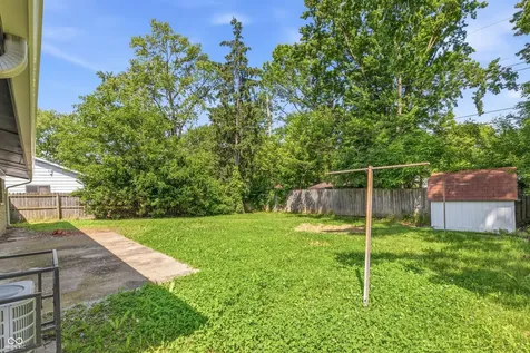 8144 Penway Street Indianapolis IN 46226