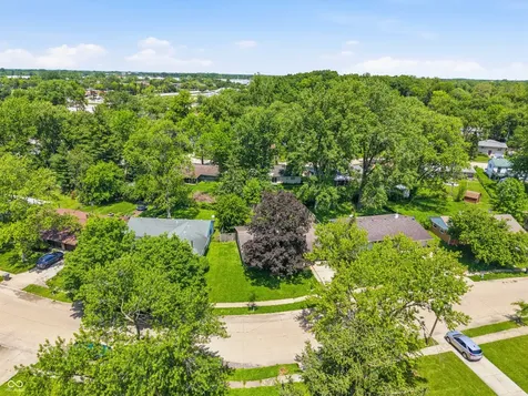8144 Penway Street Indianapolis IN 46226