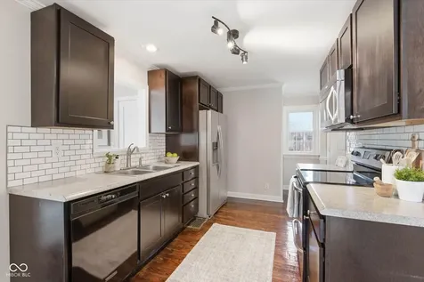 632 E 61st Street Indianapolis IN 46220