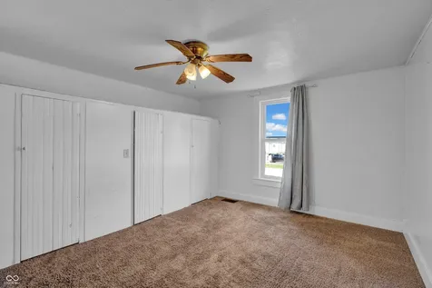 328 Wells Avenue Mitchell IN 47446