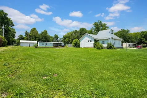 328 Wells Avenue Mitchell IN 47446
