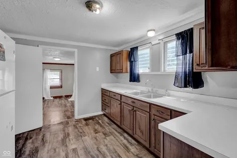 328 Wells Avenue Mitchell IN 47446