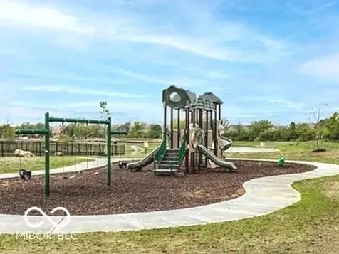 6637 Redwood Drive Mccordsville IN 46055