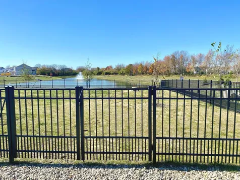 6637 Redwood Drive Mccordsville IN 46055