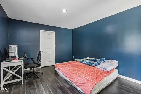 8033 Wysong Drive Indianapolis IN 46219