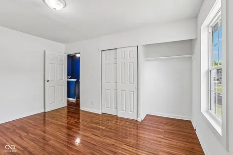 8033 Wysong Drive Indianapolis IN 46219