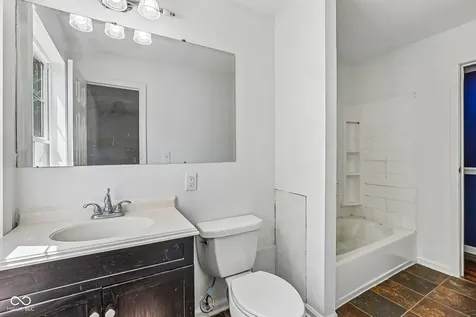 8033 Wysong Drive Indianapolis IN 46219