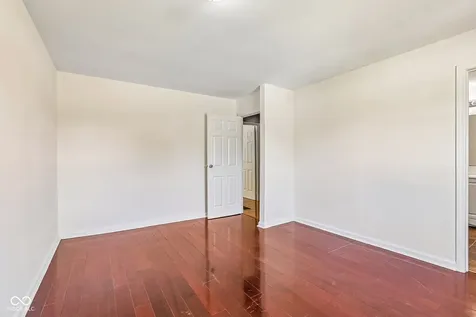 8033 Wysong Drive Indianapolis IN 46219