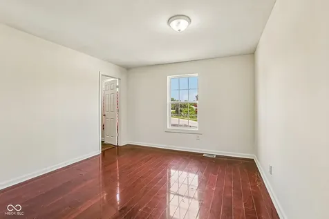 8033 Wysong Drive Indianapolis IN 46219