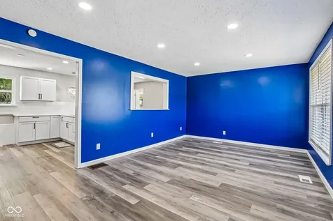 8033 Wysong Drive Indianapolis IN 46219