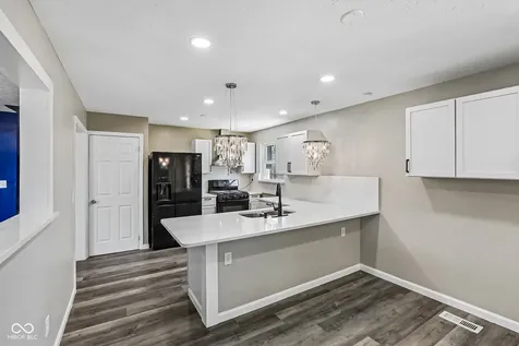8033 Wysong Drive Indianapolis IN 46219