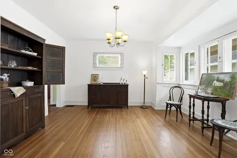 5429 Guilford Avenue Indianapolis IN 46220