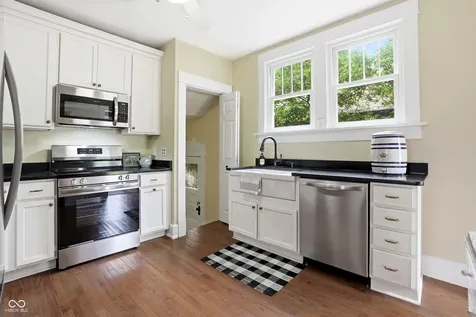 5429 Guilford Avenue Indianapolis IN 46220