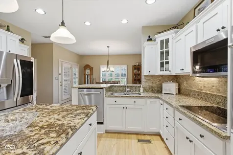 10062 Gemstone Drive Noblesville IN 46060