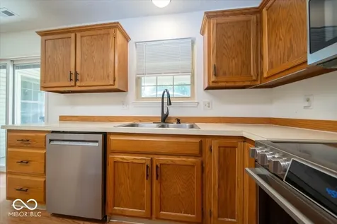 1662 Acorn Road Franklin IN 46131