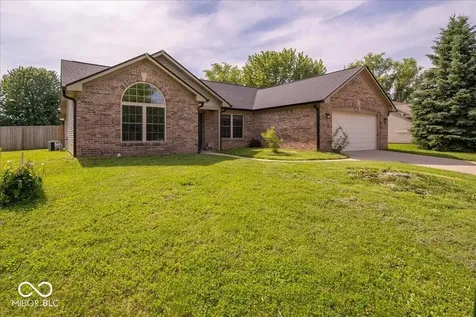 1662 Acorn Road Franklin IN 46131