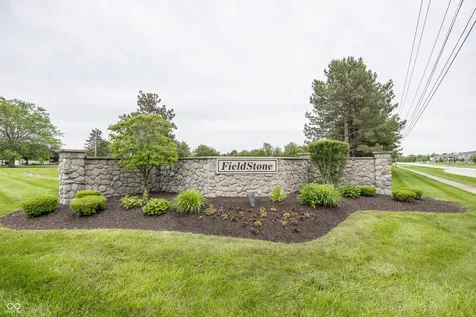 1641 Grindstone Way Greenfield IN 46140