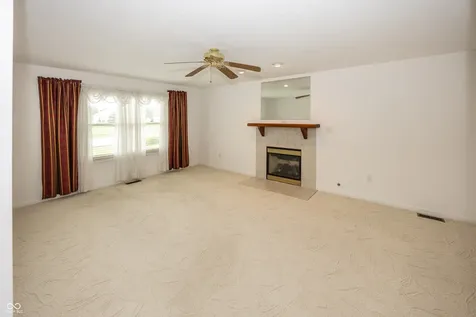1641 Grindstone Way Greenfield IN 46140